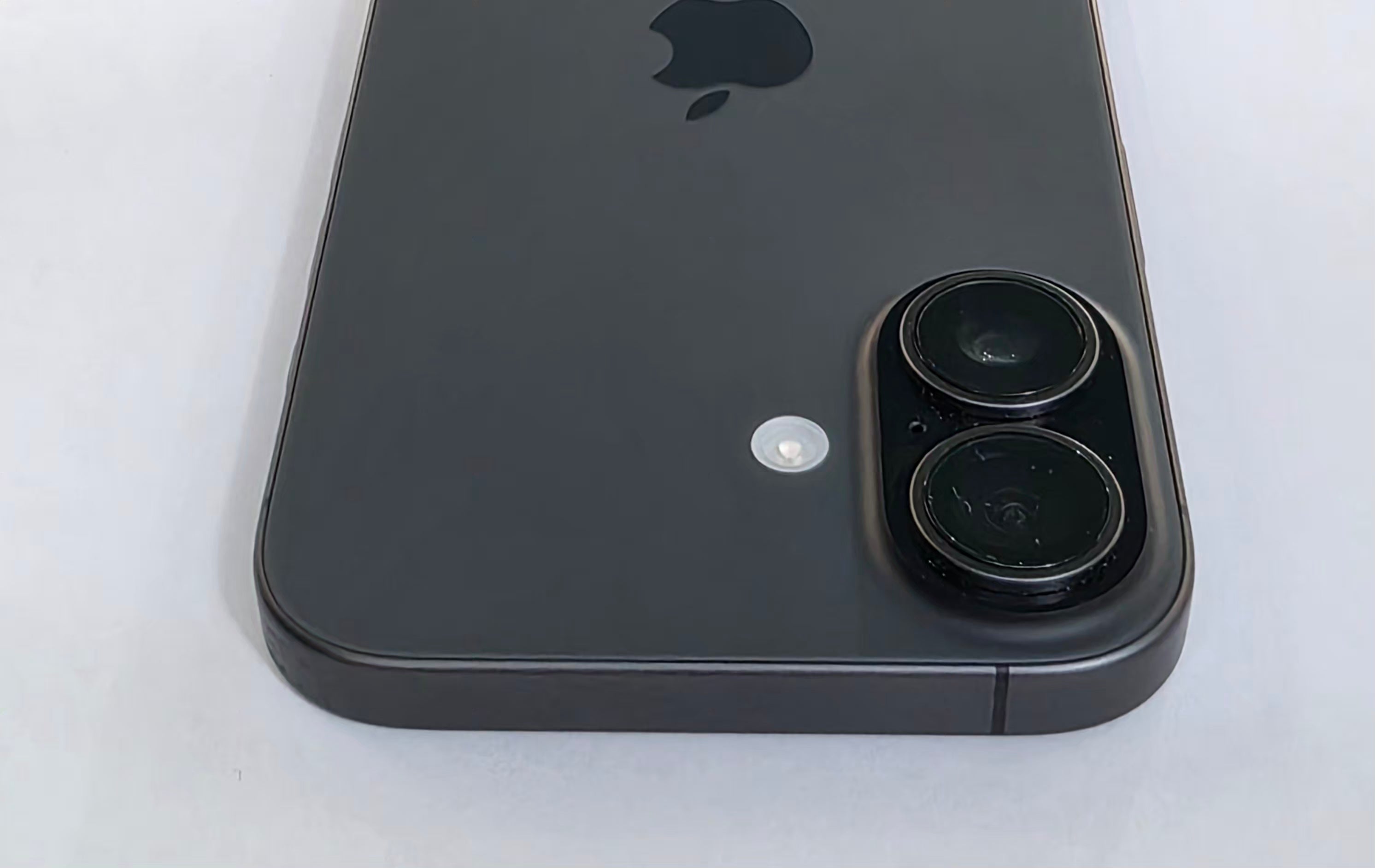 iPhone 17 - 256GB - International version - Open Box
