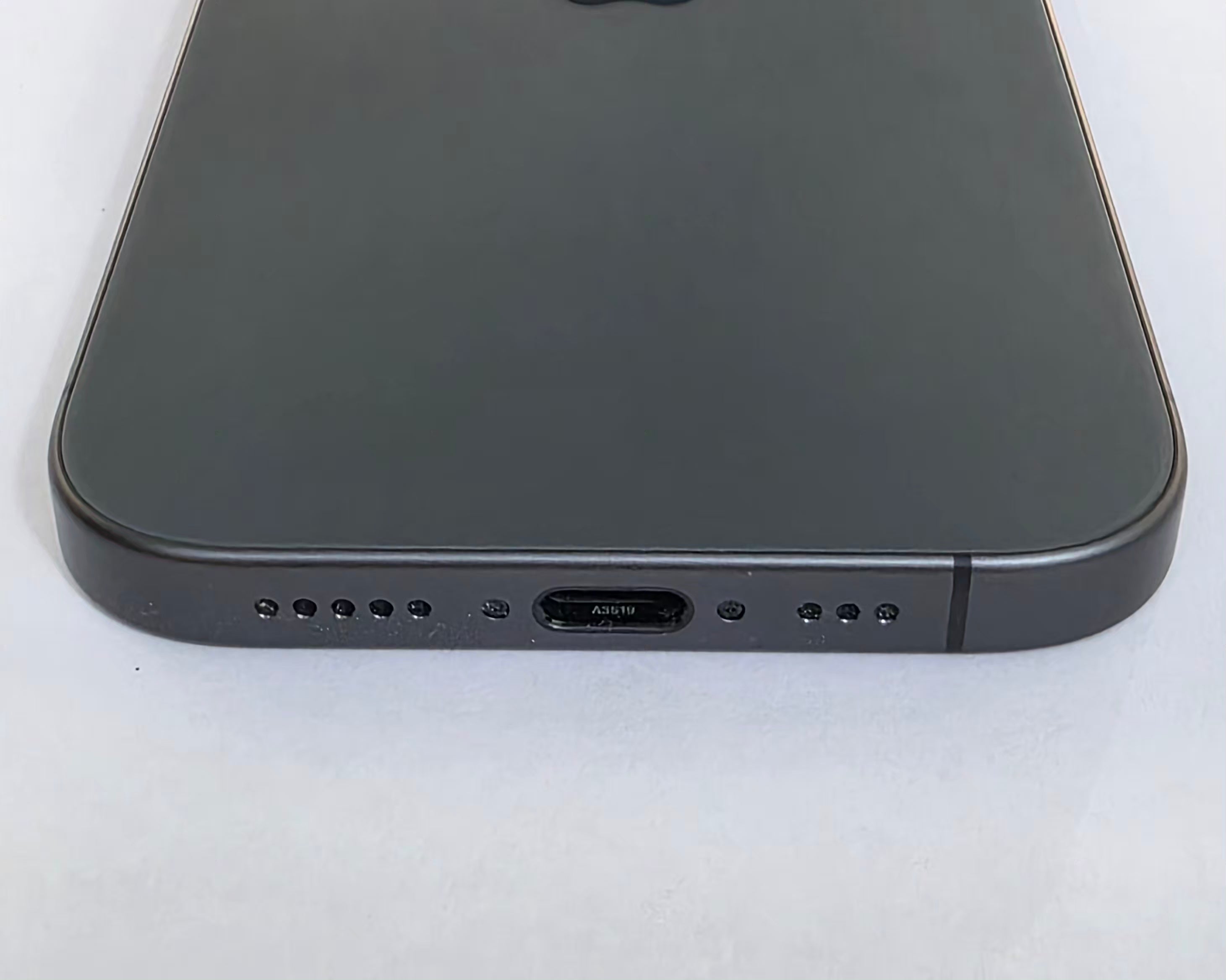 iPhone 17 - 256GB - International version - Open Box