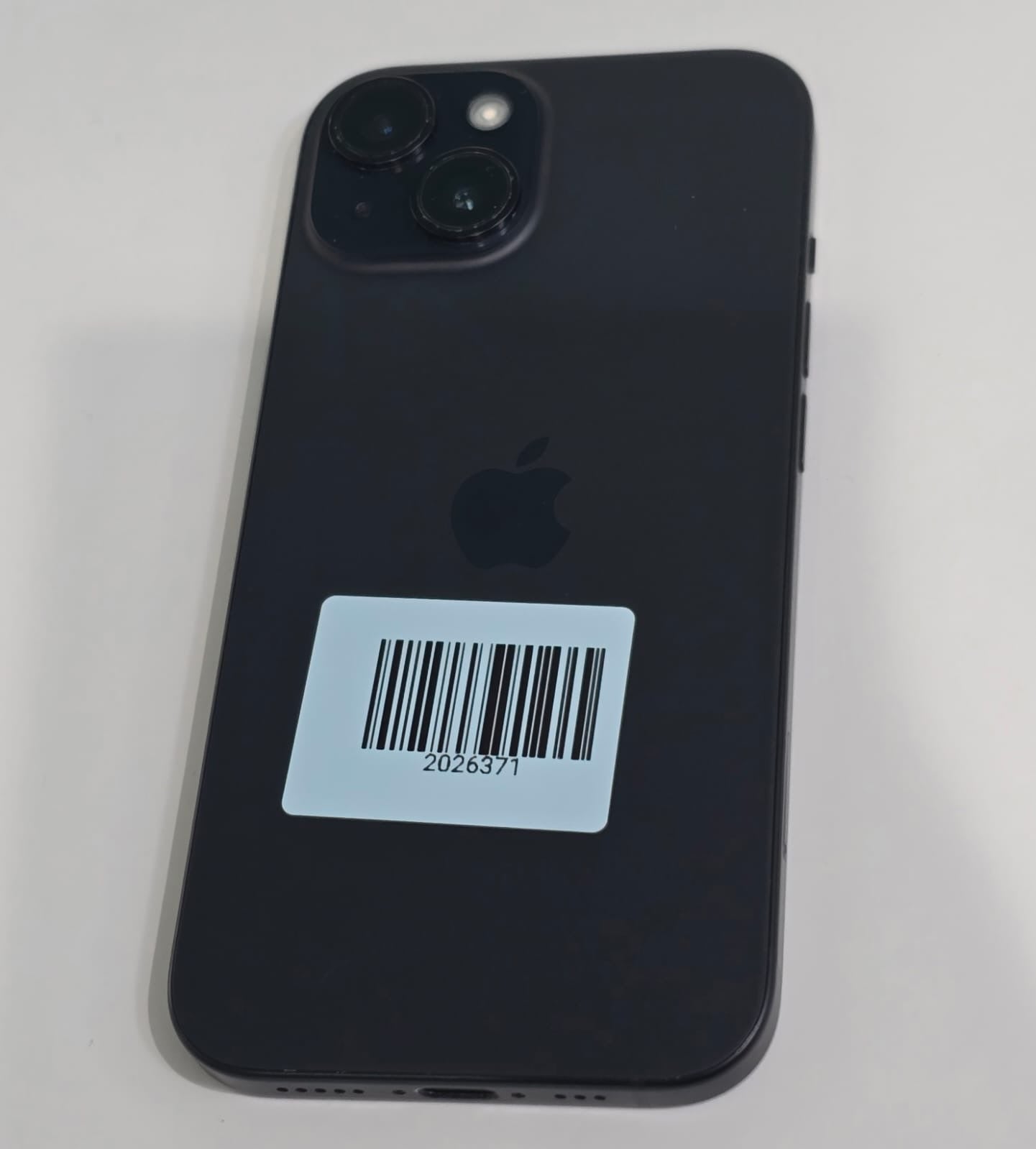 iPhone 15 - 128GB - TDRA Version - Good