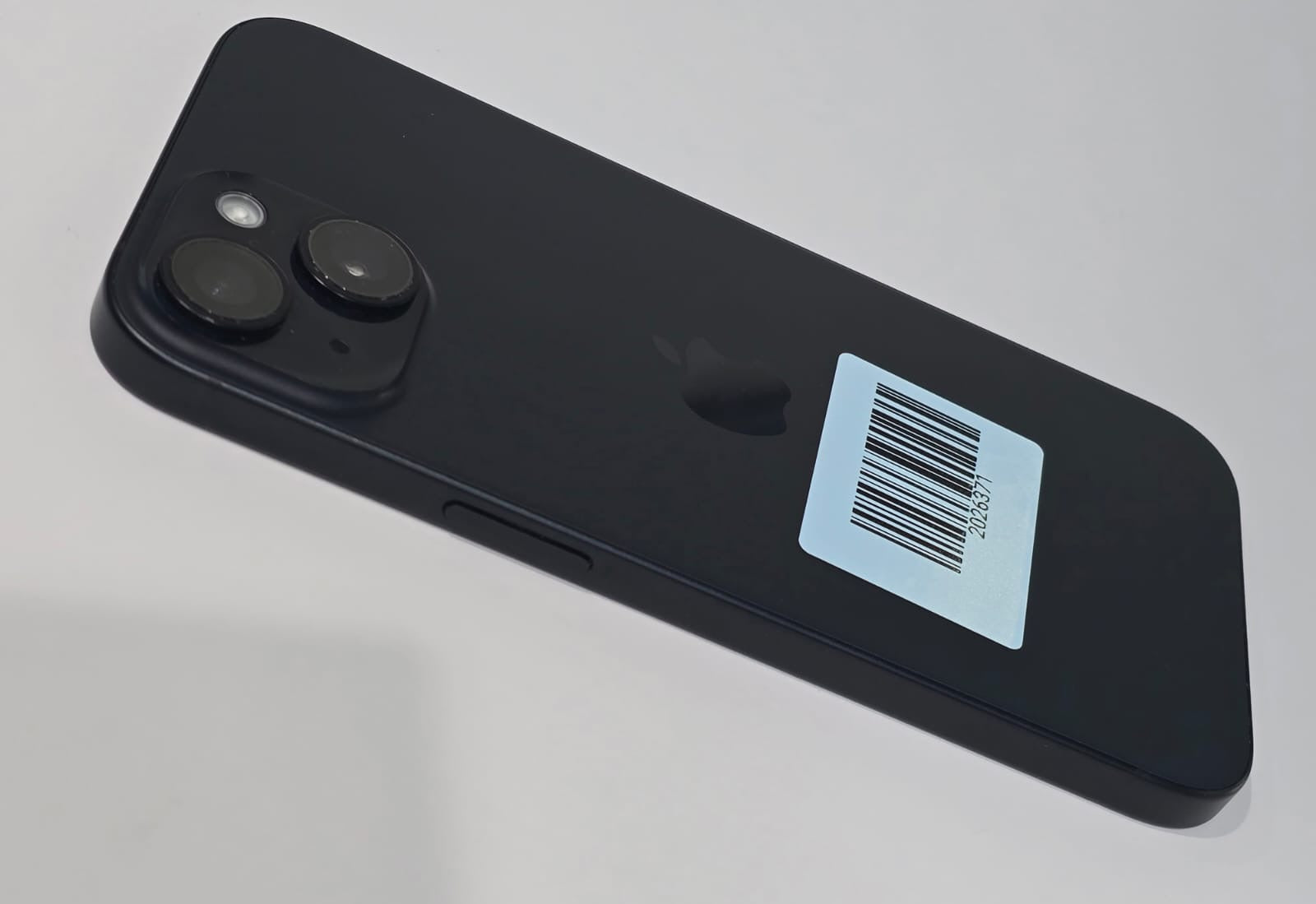 iPhone 15 - 128GB - TDRA Version - Good
