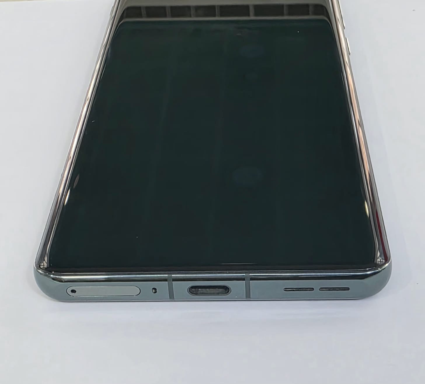 OnePlus 12 - 51GB (16GB RAM) - Good